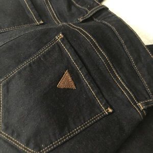 GUESS Sexy Curve Jean